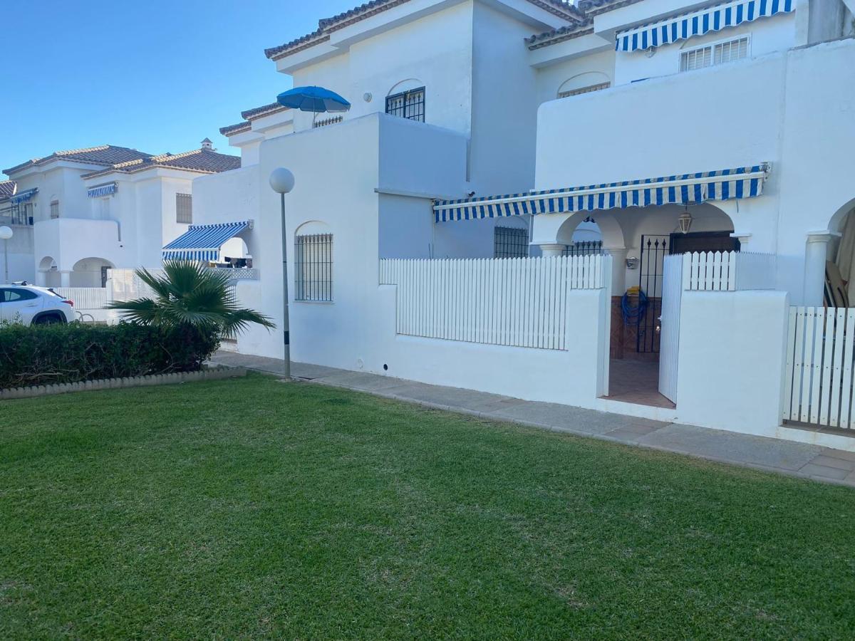 Apartamento La Almadraba Chiclana de la Frontera Dış mekan fotoğraf