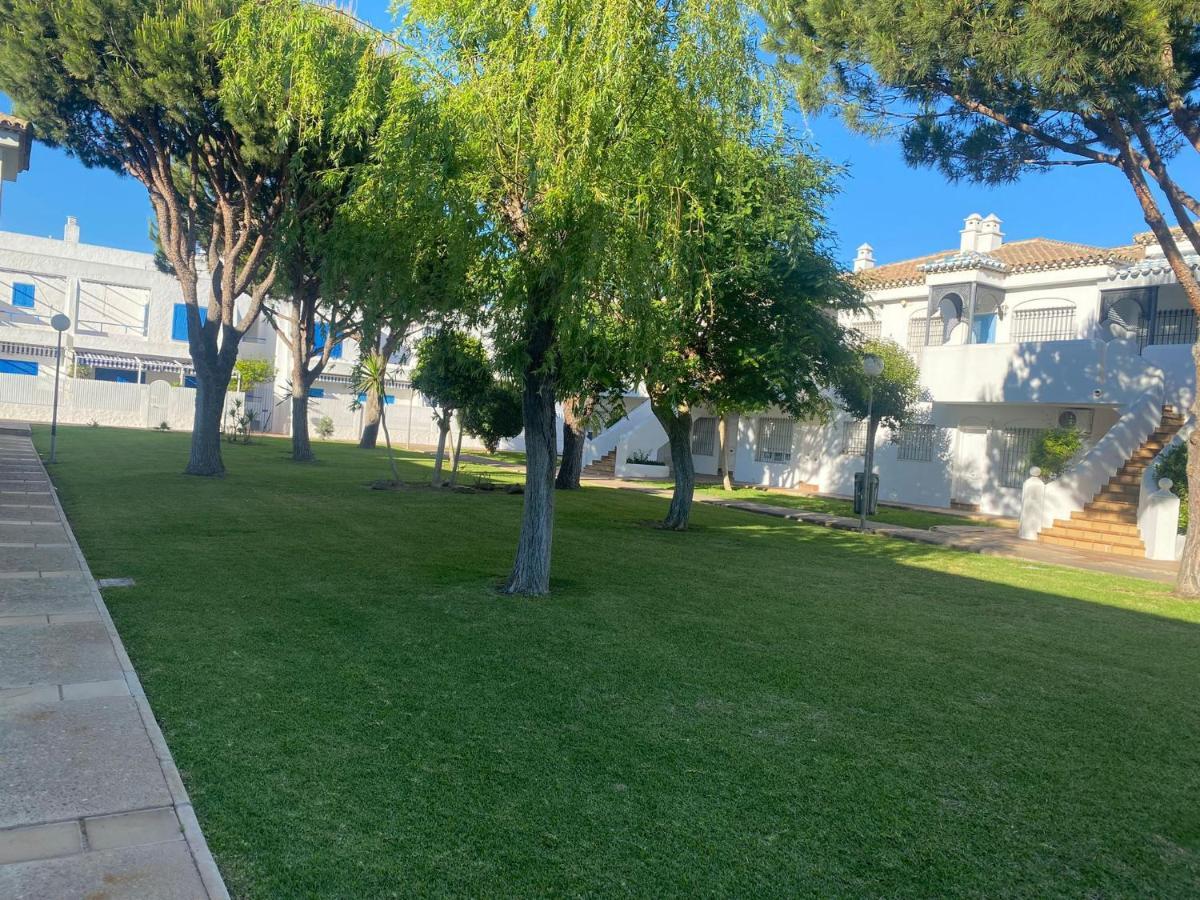 Apartamento La Almadraba Chiclana de la Frontera Dış mekan fotoğraf